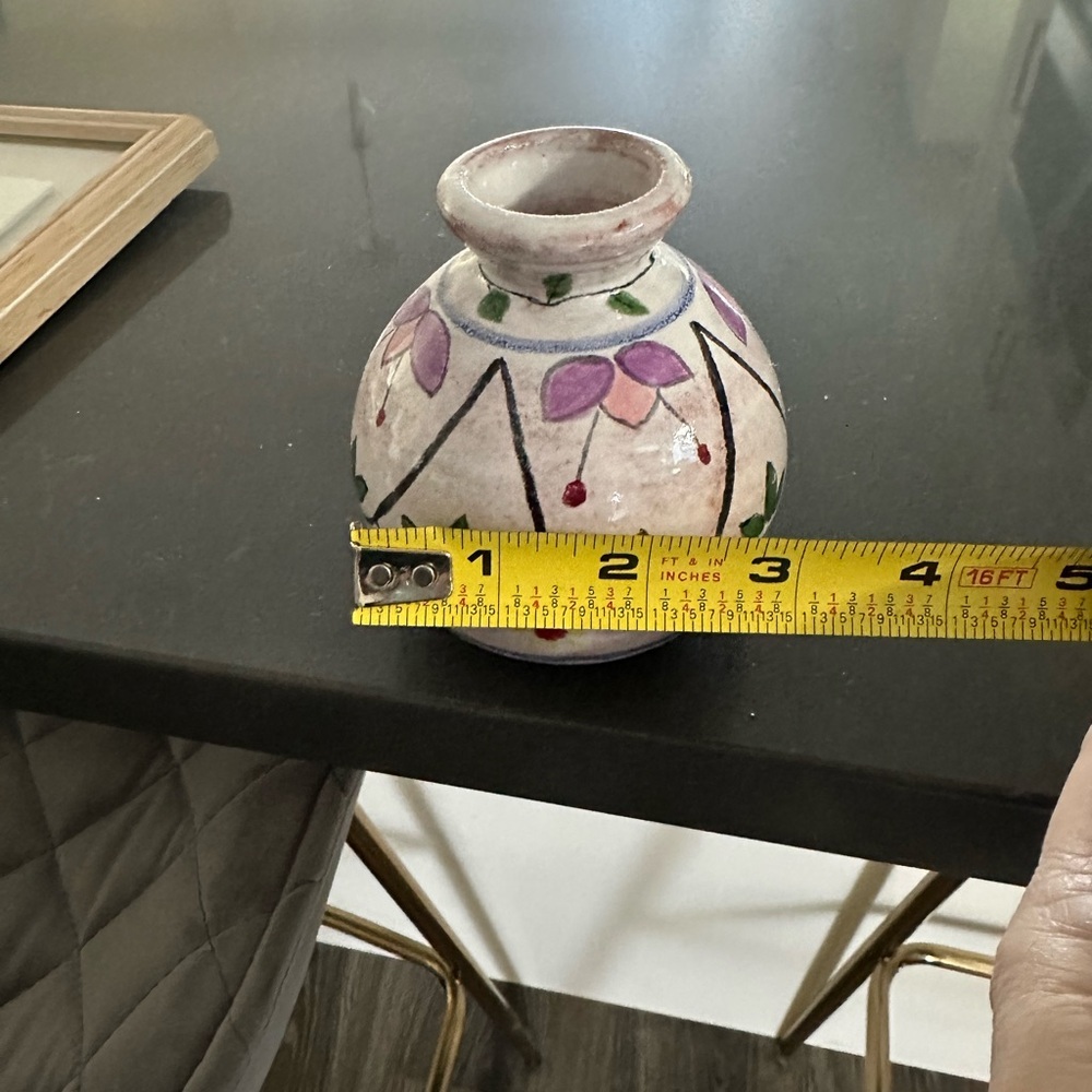 Floral Ceramic Vase with Hand-Painted Design - Picture 4 of 6